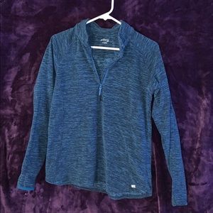 Long sleeve workout top Size M